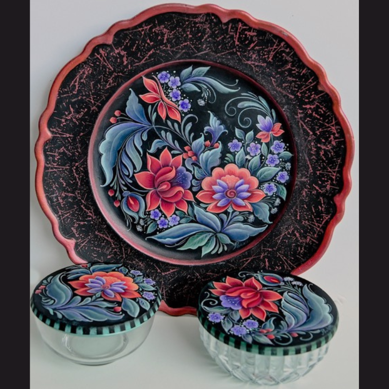 Jacobean floral w paulette digesare